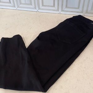 Women’s petite capris